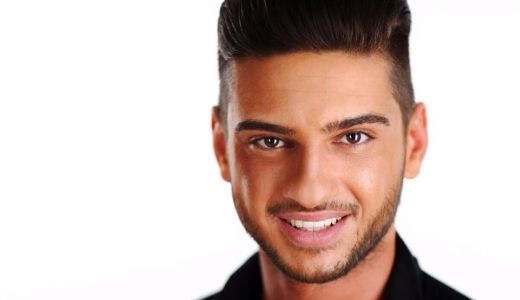 Exclusivitate! Dorian Popa: "Sarbatorile sunt pentru artisti o perioada favorabila!"