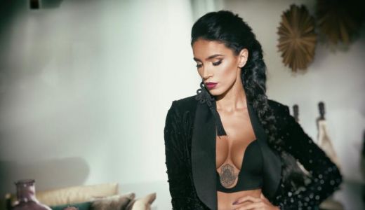 Exclusivitate! Adelina Pestritu: "Imi place sa pastrez traditia!"