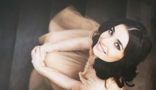 Alexandra Usurelu te invita la sala de repetitii