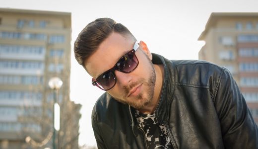 Shift lanseaza "Adevarul", primul album din cariera