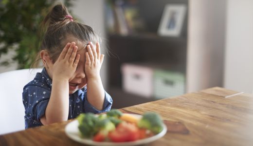 Cum ii determinam pe copii sa manance fructe si legume?