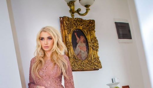  De la pupitrul stirilor la targul de moda de la Londra