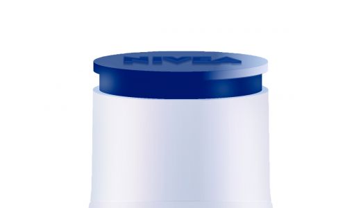 Vara asta se poartă răsfățul.  Încearcă noile loțiuni de corp cu uleiuri de îngrijire de la NIVEA!