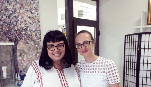 Ozana Barabancea își întreține tenul cu terapia Vampir!