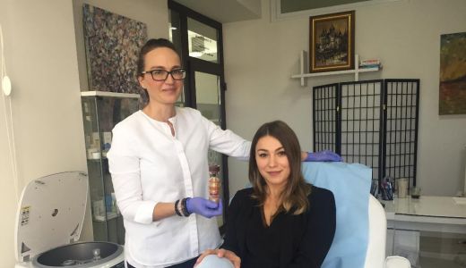 Înainte de Revelion, Monica Roșu s-a înfrumusețat cu terapia Vampir!