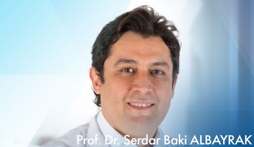 Șansă în plus pentru pacienții diagnosticați cu tumori cerebrale sau Parkinson - Celebrul neurochirurg turc Serdar Baki Albayrak revine în România