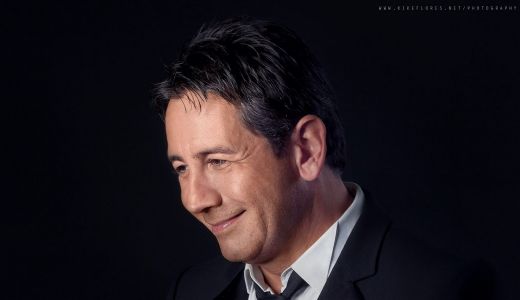 În aprilie, Plácido Domingo Jr. concertează  pentru prima dată în România