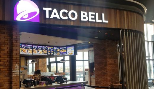 Sphera Franchise Group continuă dezvoltarea brandurilor din portofoliu şi inaugurează două restaurante, KFC şi Taco Bell, în Sibiu
