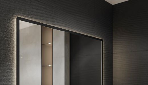 Designerul internațional Karim Rashid semnează colecția de obiecte sanitare DALET Color din portofoliul Delta Studio