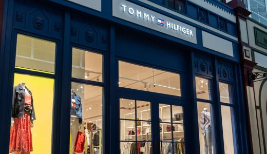 S-A DESCHIS PRIMUL OUTLET TOMMY HILFIGER DIN ROMANIA