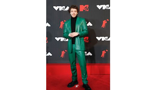 JACK HARLOW A PURTAT TOMMY HILFIGER  LA 2021 MTV VIDEO MUSIC AWARDS