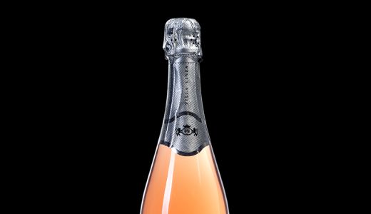 Villa Vinèa lansează Rosé Celést Brut 2019, primul spumant rosé al cramei