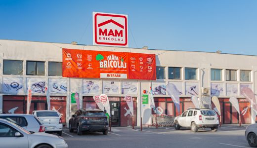 Un retailer de materiale, accesorii pentru mobilier și electrice sărbătorește 11 ani de la deschiderea primului său magazin