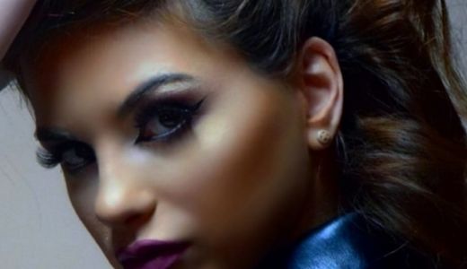 Julianne P, artista din România, care a cucerit piața internațională cu muzica sa, prezentă la cel mai fastuos eveniment din Cipru