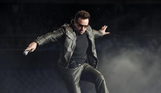 Bono, cap de afiş la spectacolul organizat cu ocazia zilei de naştere a lui Gorbaciov.