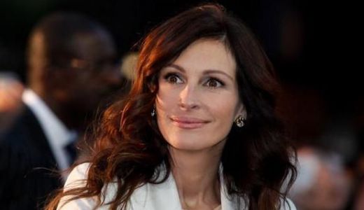 Filmul "Mănâncă, roagă-te, iubeşte", lider în box office-ul românesc de weekend.