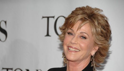 Jane Fonda s-a vindecat de cancer la sân.