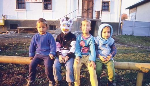 Orfanii români, într-un documentar american.