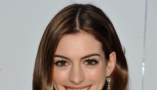 Anne Hathaway şi Denzel Washington, gazdele concertului organizat în onoarea laureatului ...