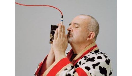 Muzicianul şi artistul Peter "Sleazy" Christopherson a murit.