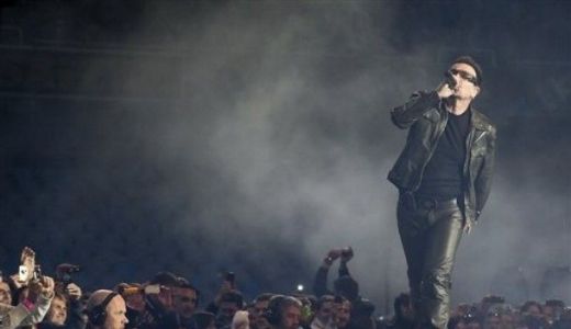 U2 şi Jay-Z i-au omagiat, într-un concert, pe minerii din Noua Zeelandă morţi în subteran.