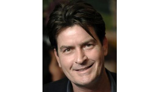 Charlie Sheen şi-a petrecut Ziua Recunoştinţei cu Denise Richards.