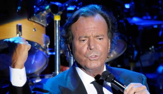 Julio Iglesias: România este o ţară minunată, în care am simţit afecţiunea sinceră a ...