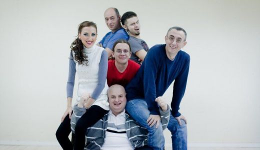 Piesa "Cele două cuvinte" a trupei Taxi a depăşit un milion de vizualizări pe ...