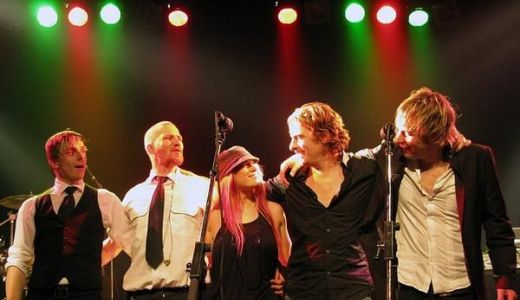 Parov Stelar Band susţine un concert la Bucureşti, pe 12 martie.