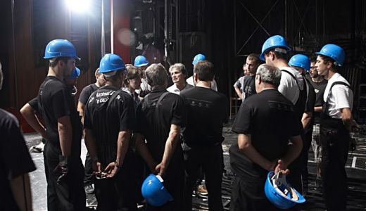 Prima promoţie de absolvenţi Scenart, la Teatrul Naţional de Operetă.