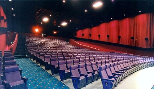 Hollywood Multiplex lansează emisiunea online “Ghid la Hollywood”