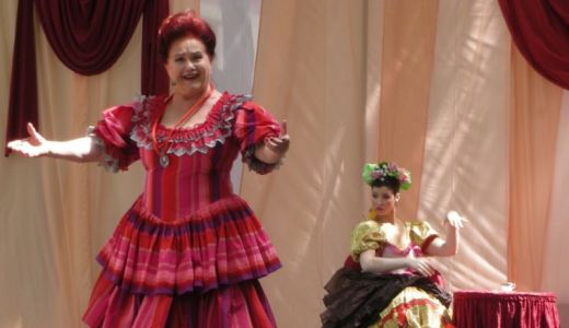 Stela Popescu, regizor de musical la Opera Comică pentru Copii.