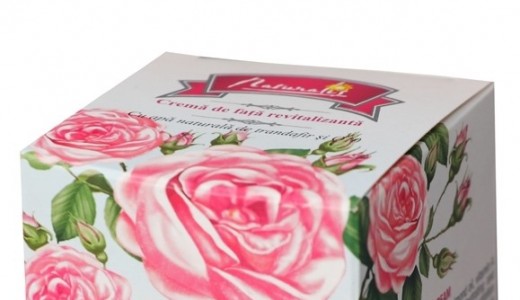 Crema de trandafiri care iti reda tineretea fetei