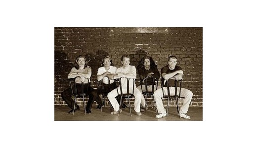 Holograf este “Highest New Entry” cu single-ul “Fericire in dar” 