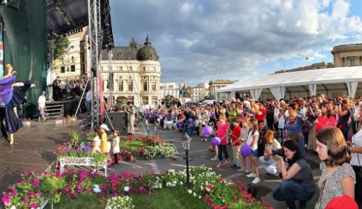Concertele continuă în Piaţa „George Enescu" la  Bucharest Music Film Festival.