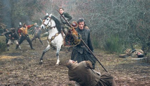 Filme istorice proiectate într-o cetate medievală.