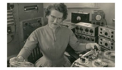Daphne Oram: bazele muzicii electronice au fost puse de o femeie?.