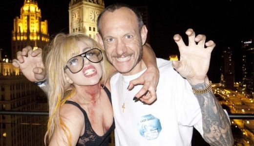Premieră: Prima fotografie din cartea lui Lady Gaga.