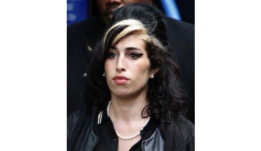 Amy Winehouse nu a murit de supradoză - raport toxicologic.