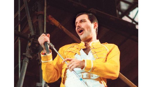 Freddie Mercury, aniversat şi în Capitală.