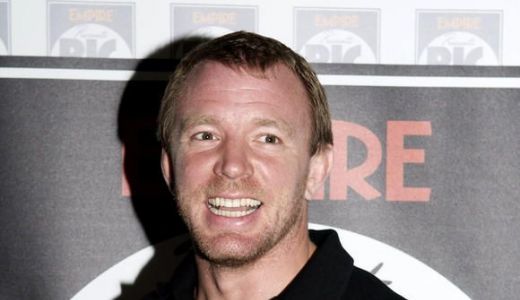 Regizorul Guy Ritchie a devenit din nou tată.