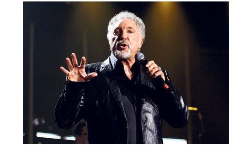 Tom Jones, din nou la Bucureşti.
