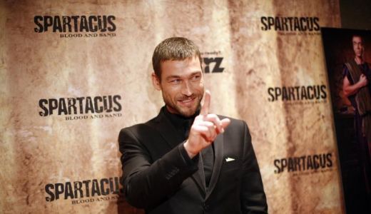 Actorul principal din Spartacus a decedat.