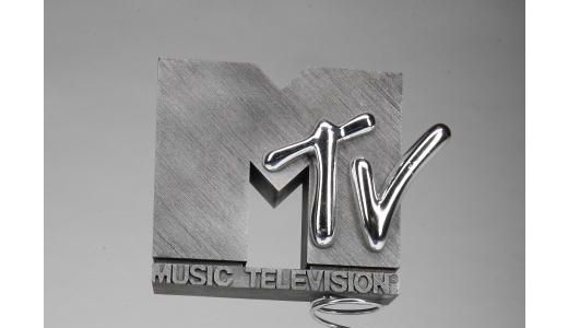 Lady Gaga conduce în topul nominalizaţilor MTV Europe. Vezi dacă românii sunt pe listă.