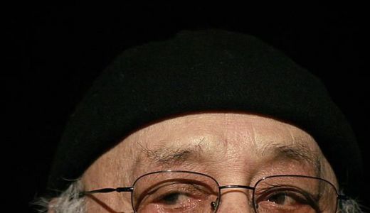 Sicriul cu trupul neînsufleţit al lui Johnny Răducanu a fost depus la Biserica Sf. Silvestru.