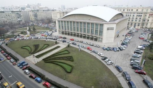 Bilă neagră pentru cultură: dirijorii internaţionali, nemulţumiţi de Sala Palatului.