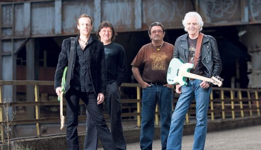 Joe Gooch, Ten Years After: "Sesiunile de meet&greet reprezintă felul nostru de a ...