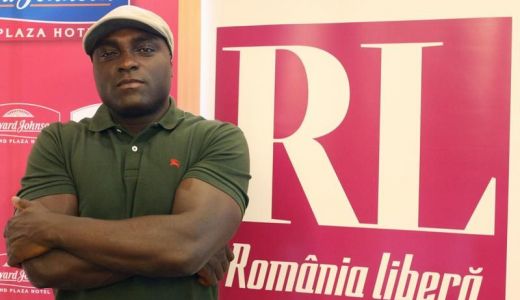 Nana: "Voi colabora cu nişte artişti români la viitoarele proiecte".