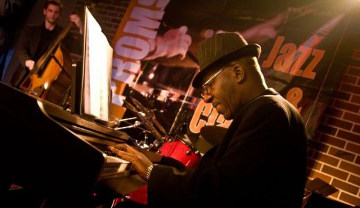 PROMS - Jazz & Classic - Wayne Brown.
