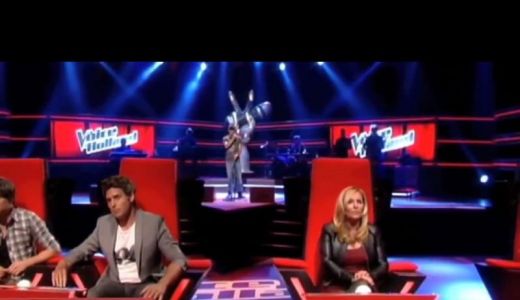 VIDEO Vocea care a înnebunit Olanda: cântă de-ţi face pielea de găină.